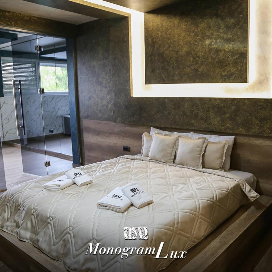 Monogramlux Hotel Indija ภายนอก รูปภาพ
